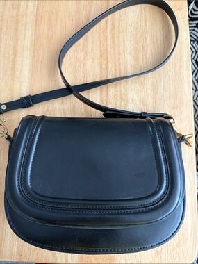 ZARA Classic Black Leather Crossbody Bag